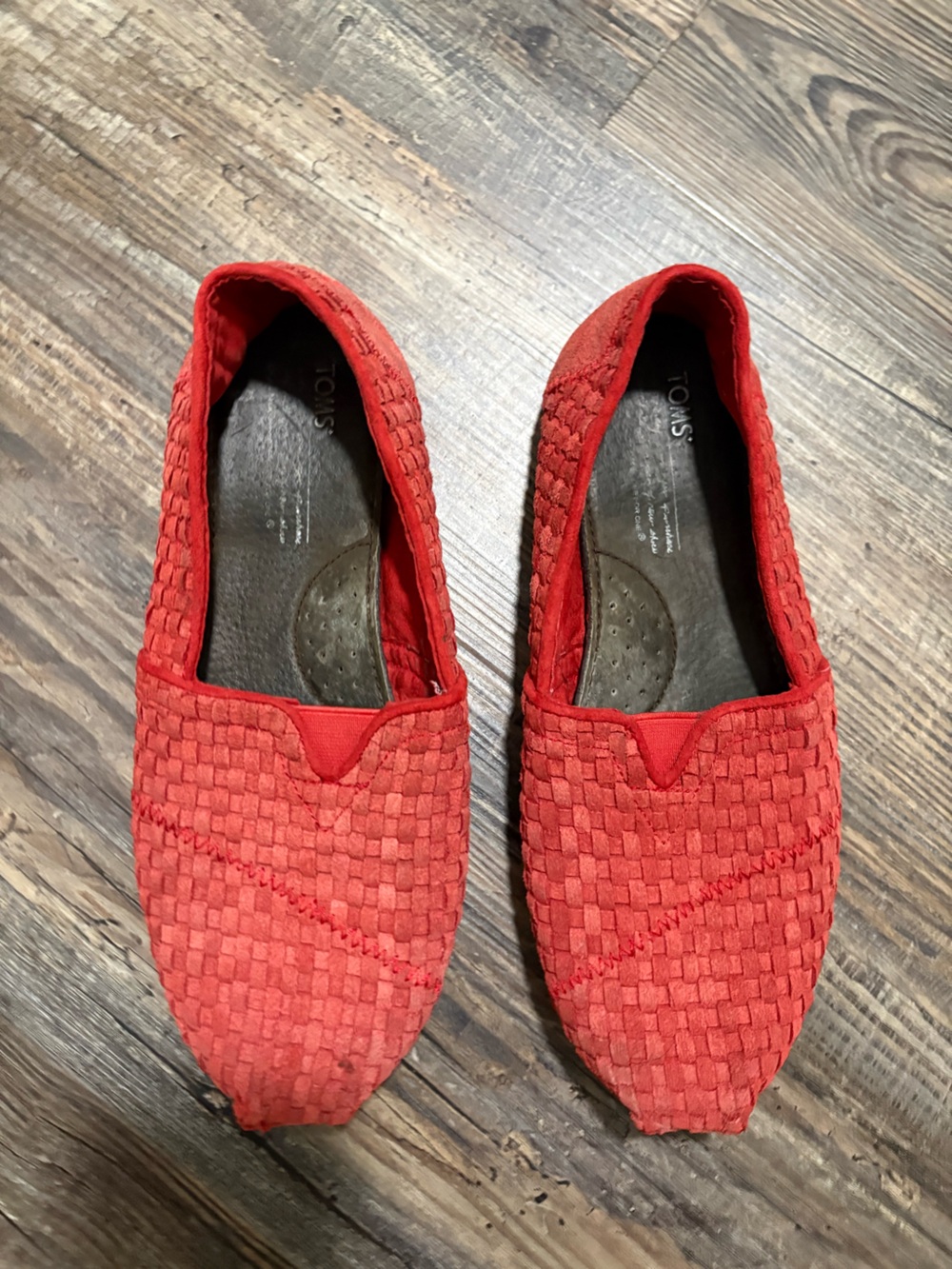 Toms Women’s Shoes $13.00 Size 8